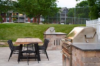 Grilling pavilion